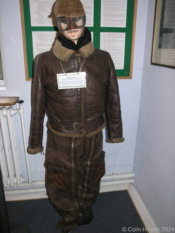 Flying Suit<br>High Altitude