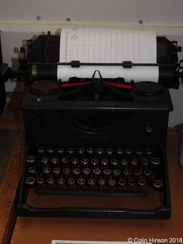 Typewriter<br>Imperial