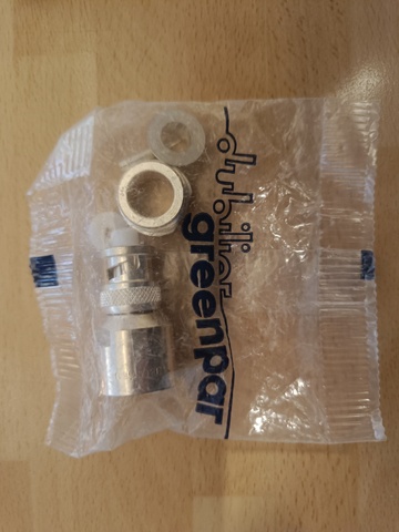 BNC+plug_50ohm_large_cable_short=0033.jpg