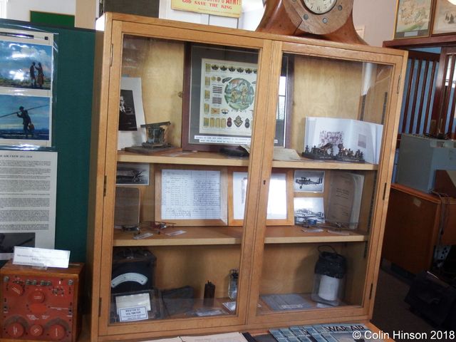 Bookcase=0441.jpg