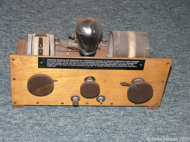 Receiver_made_by_an_apprentice=0127.jpg