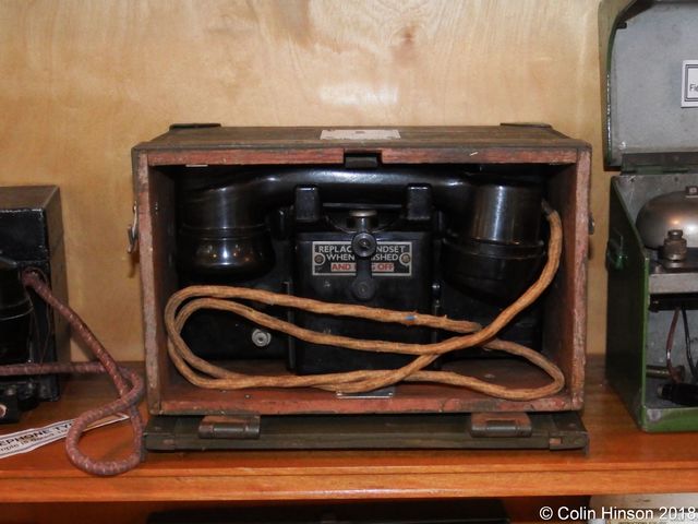 Telephone<br>Field Type F (pre WW2)