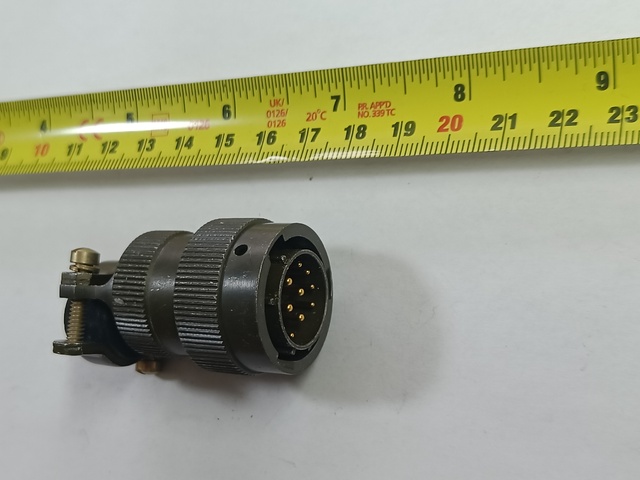 Amphenol_12way_plug=0225.jpg