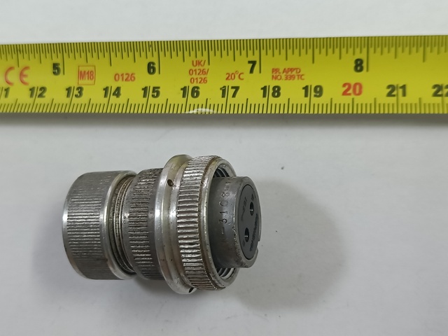 Amphenol_2way_socket=0216.jpg