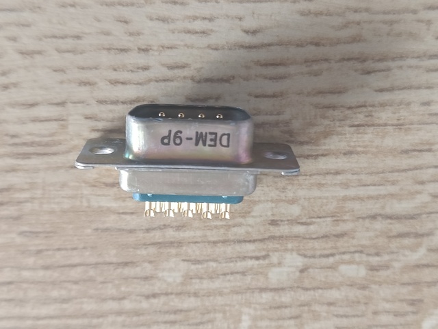 D-type_plug_9way=0246.jpg