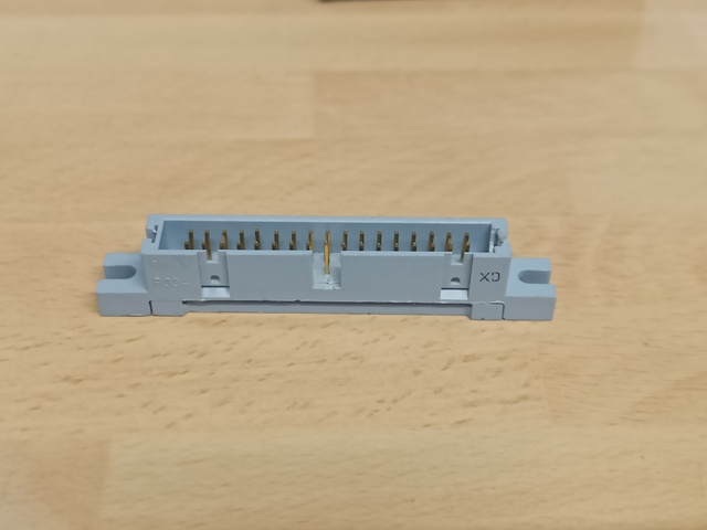 IDC_34way_plug=0322.jpg