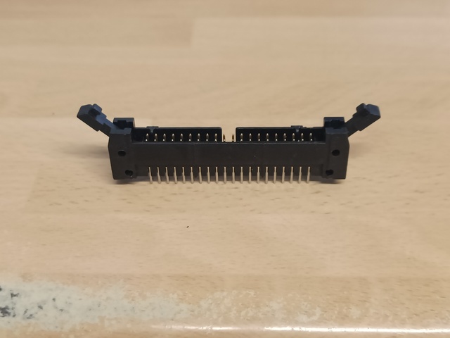 IDC_40way_plug=0317.jpg