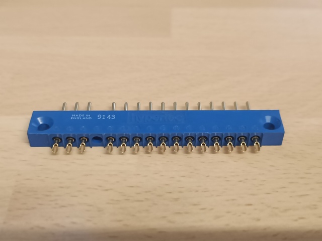Plug<br>15way