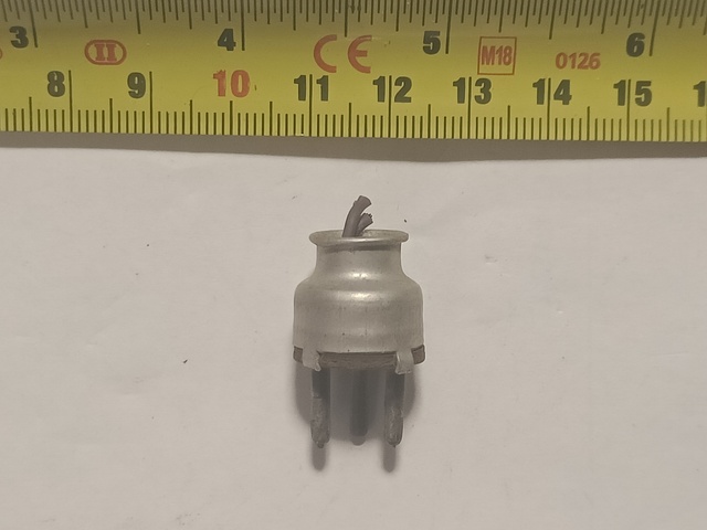 Plug_3pin=0138.jpg