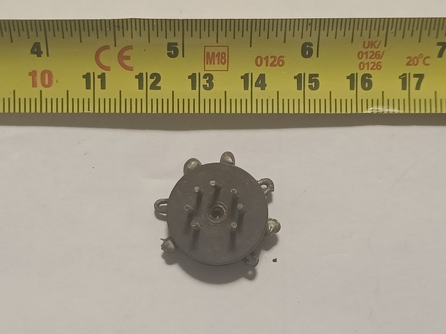 Plug<br>7pin B7G
