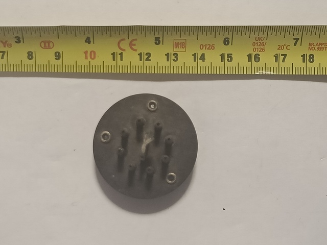 Plug_8pin-Octal=0137.jpg