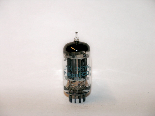 5687WB.jpg