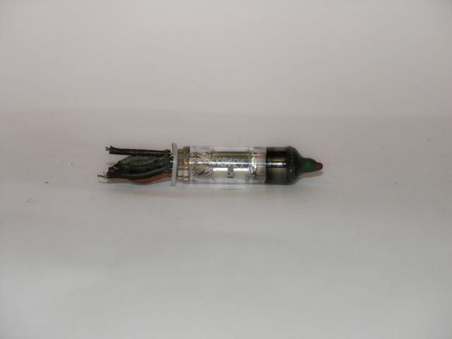 VX8121.jpg